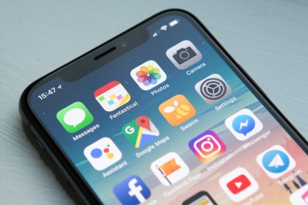 Selling via Telegram & Instagram Groups in Singapore (2026)
